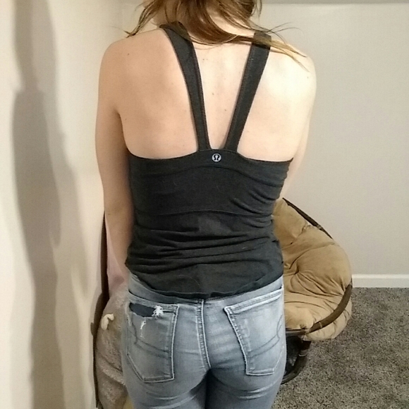 Lululemon top - Picture 4 of 5